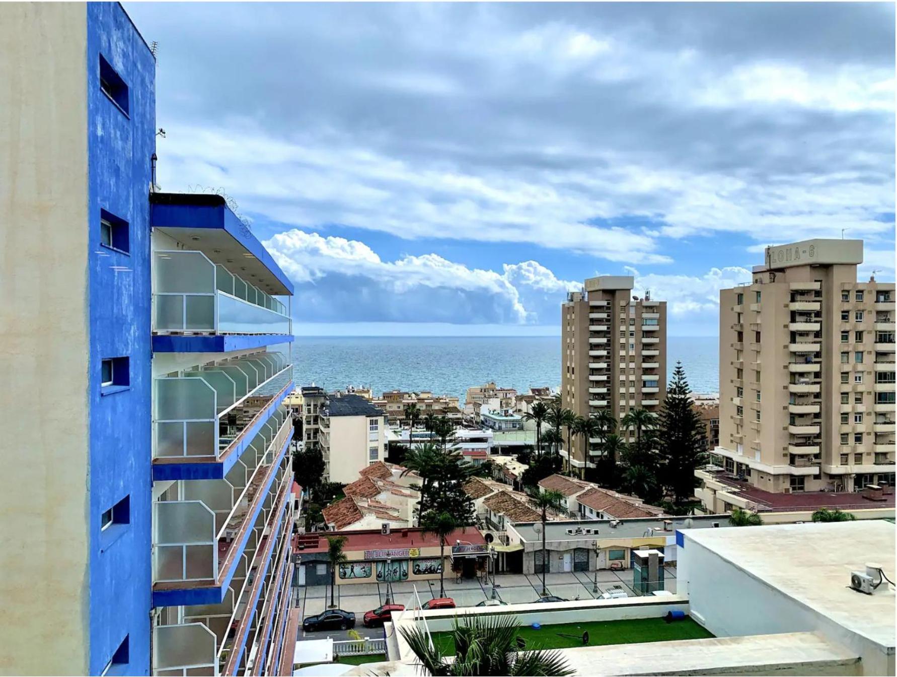 Inviting Studio With Sea View Торремолінос Екстер'єр фото